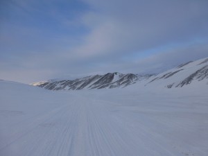 95706_900